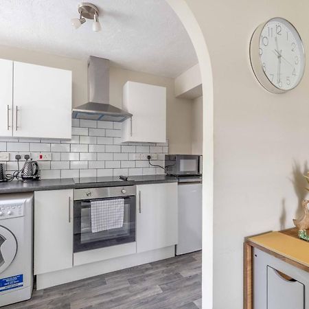 Villa Windsor Burnham Ascot Haven Sleeps 4 Slough Exterior foto