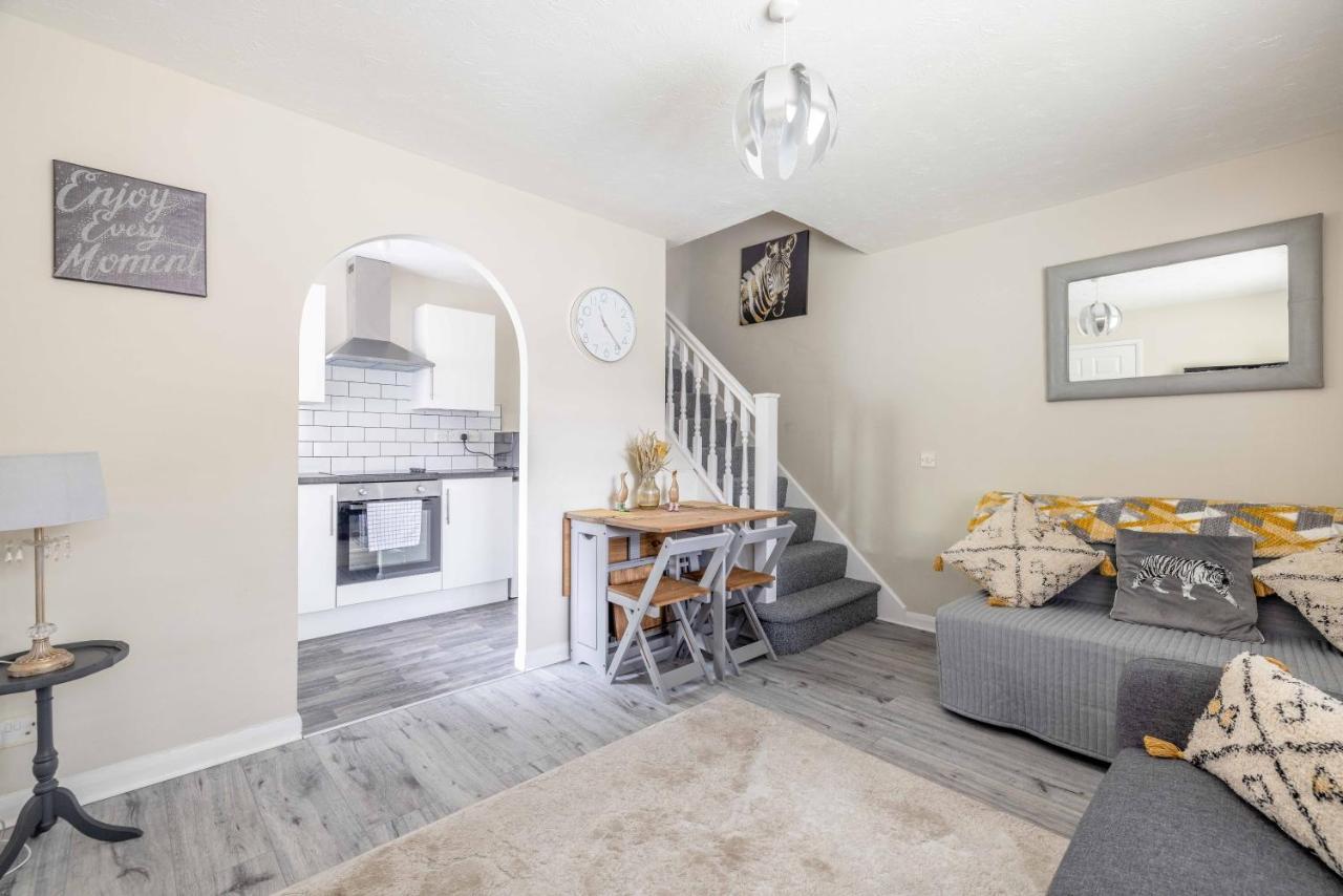 Villa Windsor Burnham Ascot Haven Sleeps 4 Slough Exterior foto