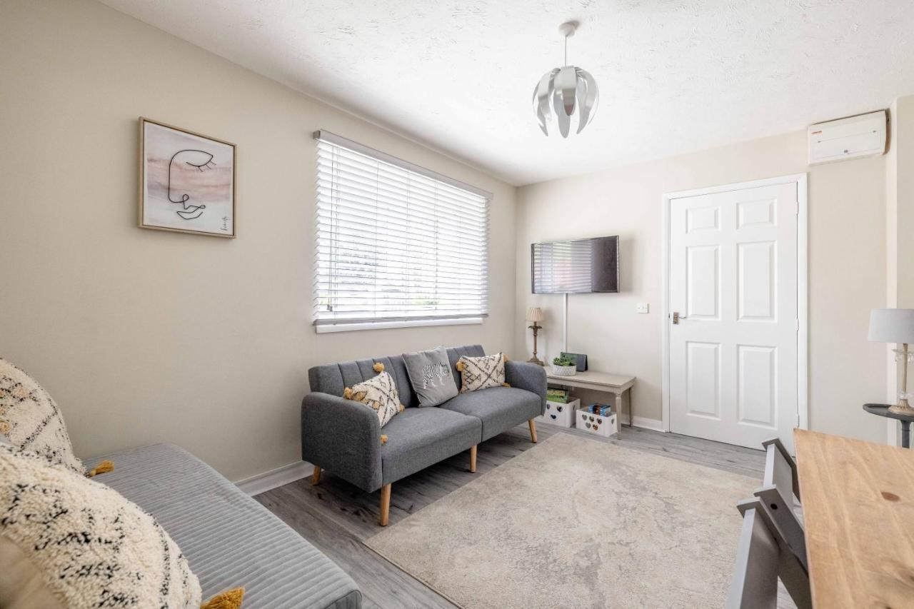 Villa Windsor Burnham Ascot Haven Sleeps 4 Slough Exterior foto
