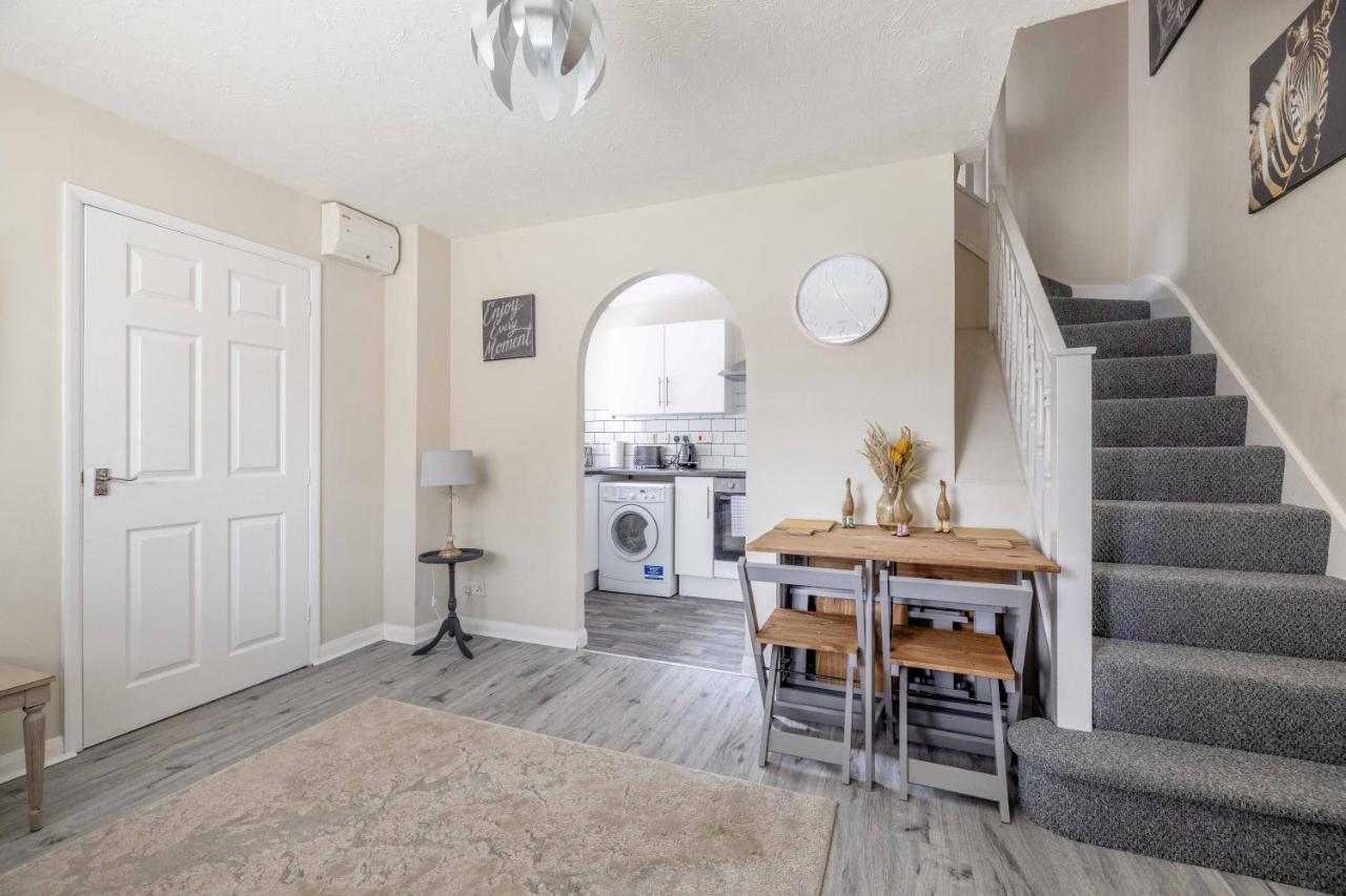 Villa Windsor Burnham Ascot Haven Sleeps 4 Slough Exterior foto