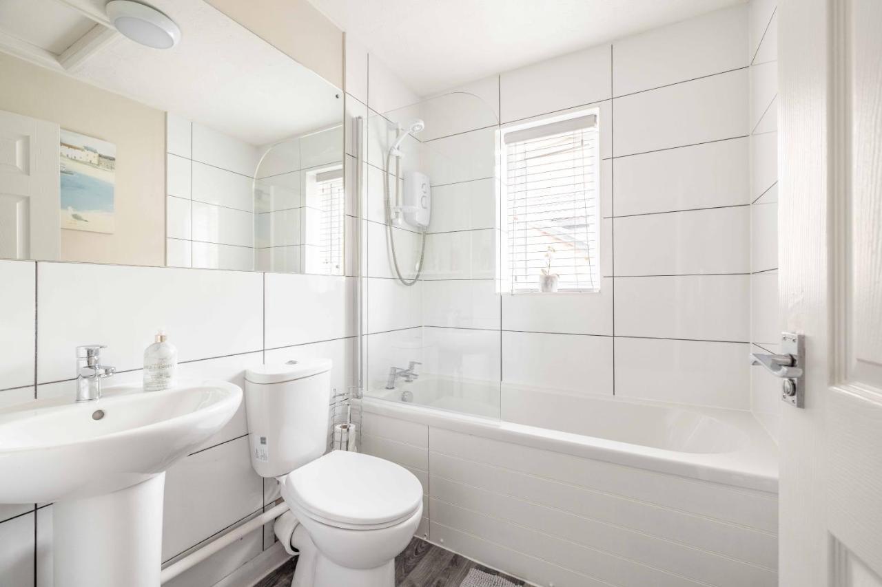 Villa Windsor Burnham Ascot Haven Sleeps 4 Slough Exterior foto